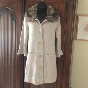 Duster/Sweater Faux Collar made by a Fever. Small